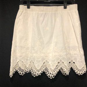 Hinge Skirt